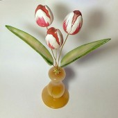 Сувенир из селенита "Тюльпаны большие 3 цв." - Кунгурский сувенир - доставка по России. Заказать сейчас!