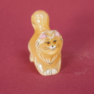 Сувенир из селенита "Кошка пышка" - Кунгурский сувенир - доставка по России. Заказать сейчас!